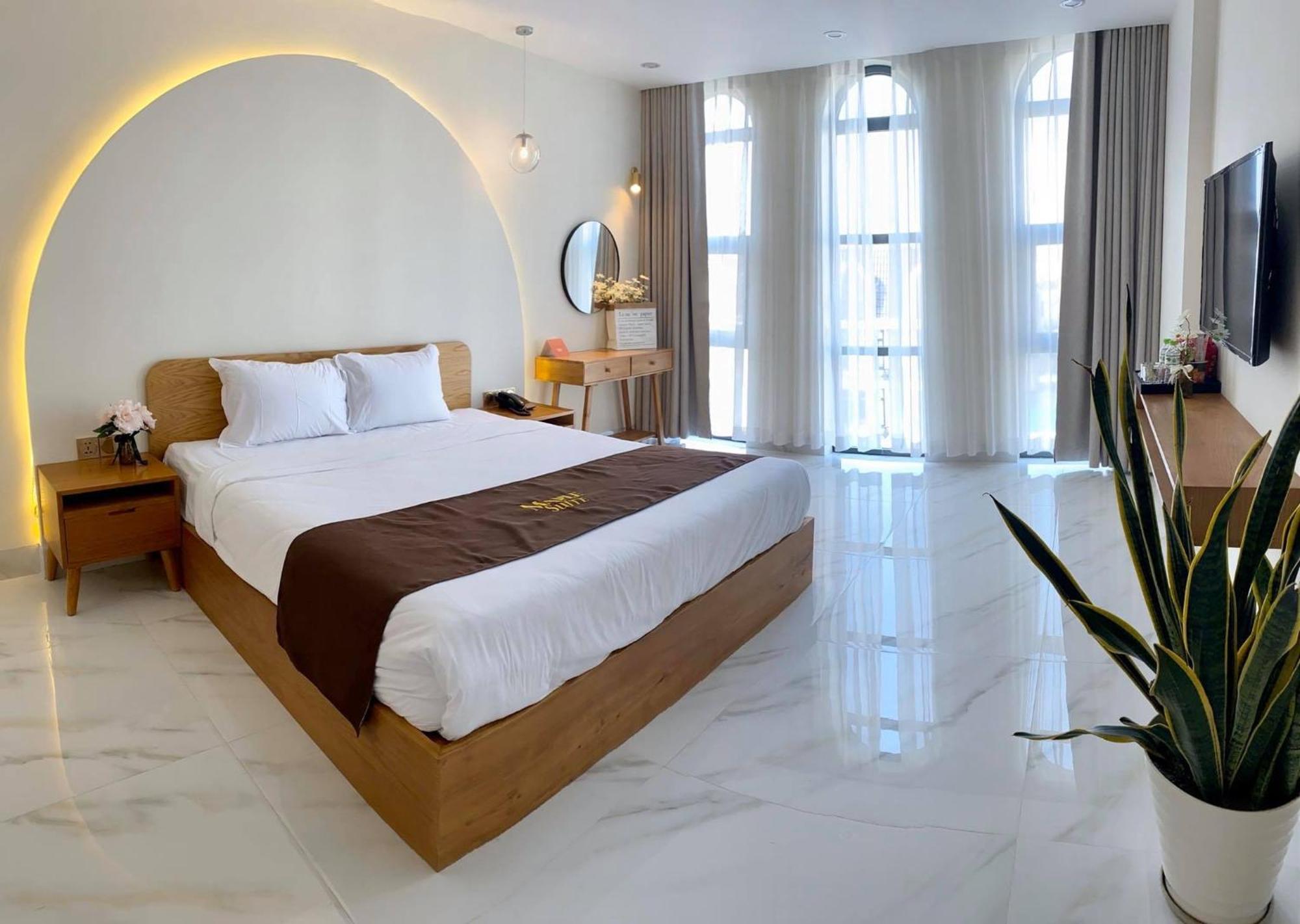 Maple Suite Hotel & Apartment Da Nang Exterior photo